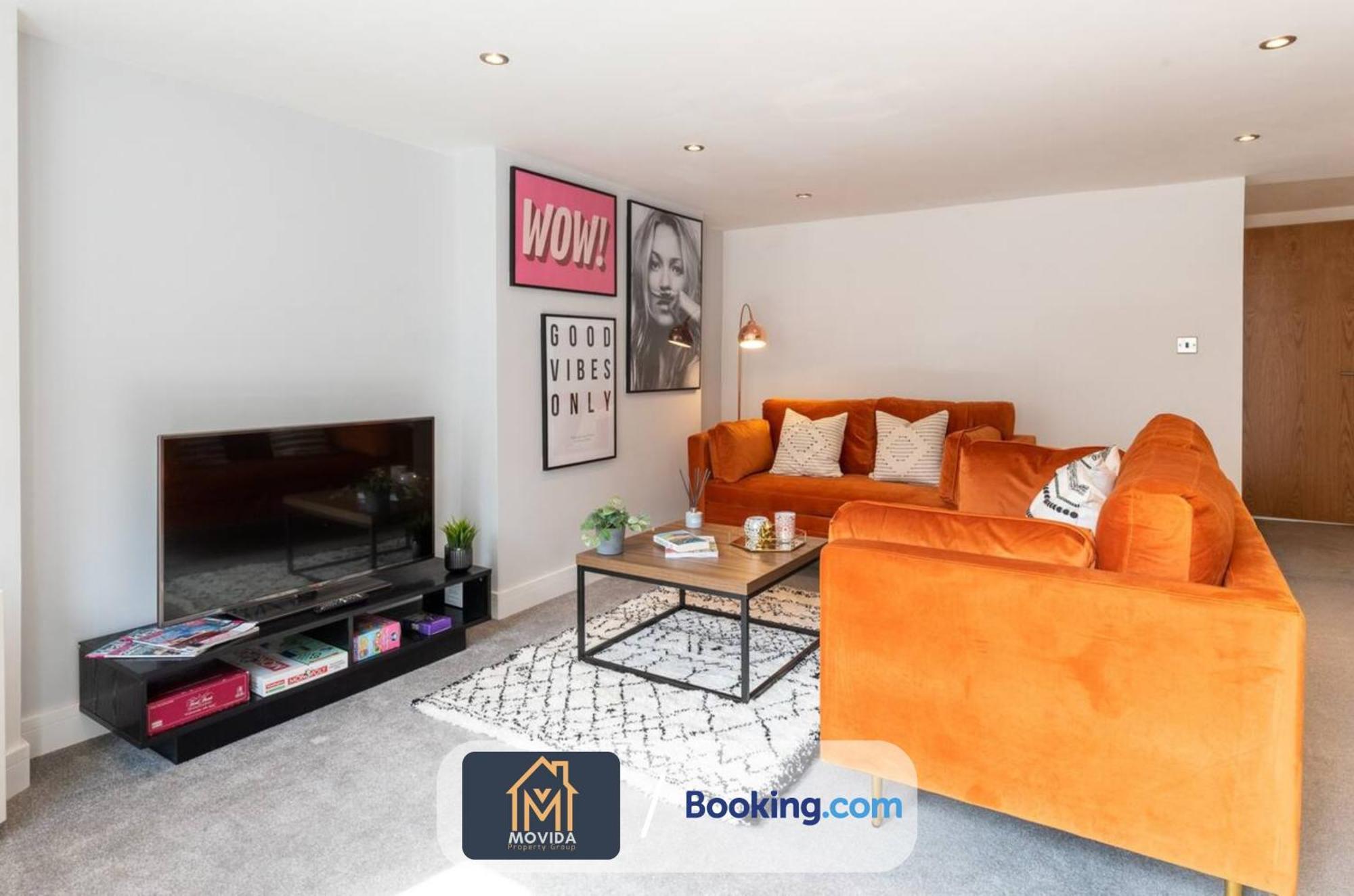 Stylish Two Bed Town Centre Apartment By Movida Property Group Short Lets & Serviced Accommodation With Parking Харрогейт Экстерьер фото