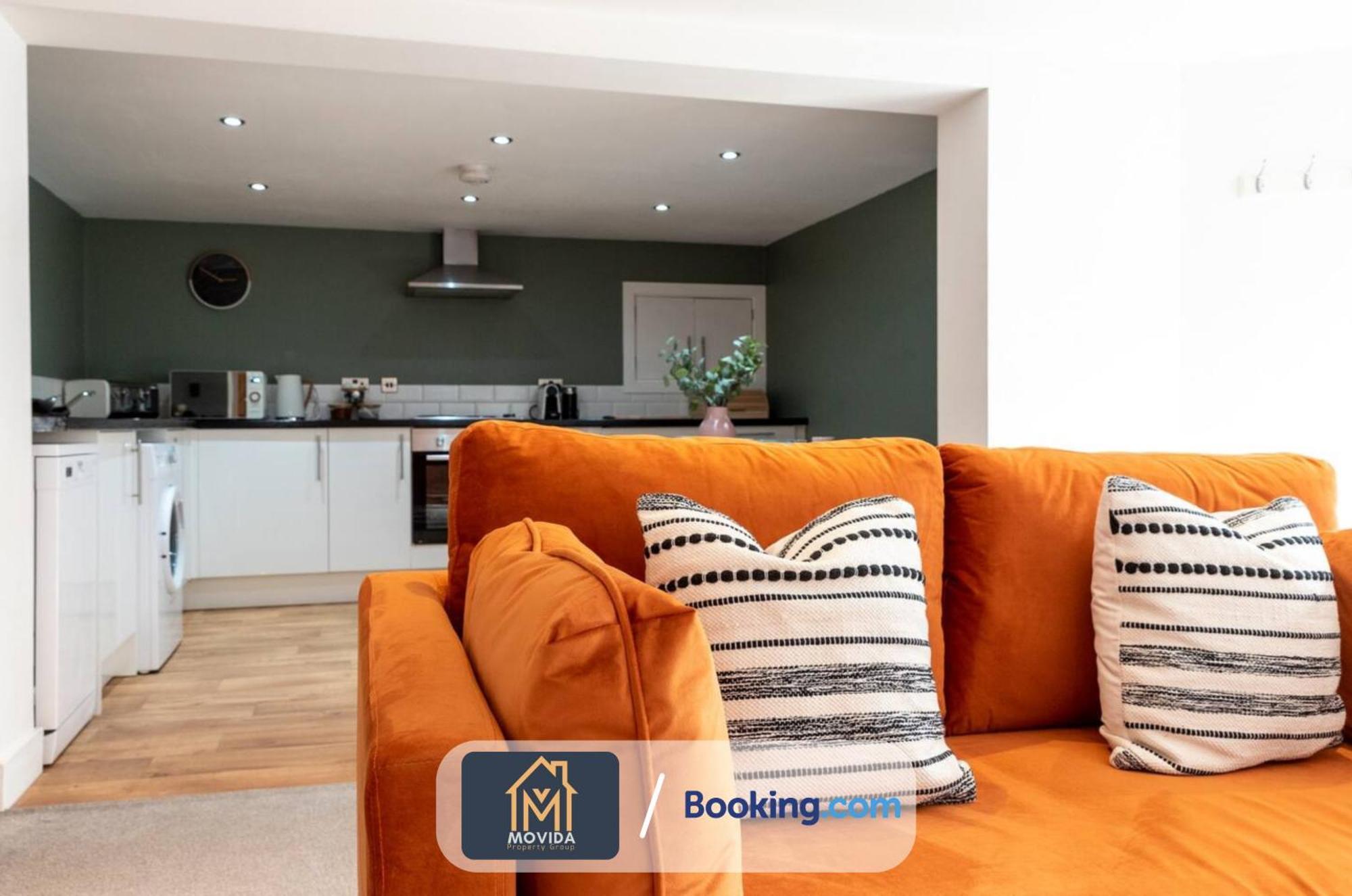 Stylish Two Bed Town Centre Apartment By Movida Property Group Short Lets & Serviced Accommodation With Parking Харрогейт Экстерьер фото